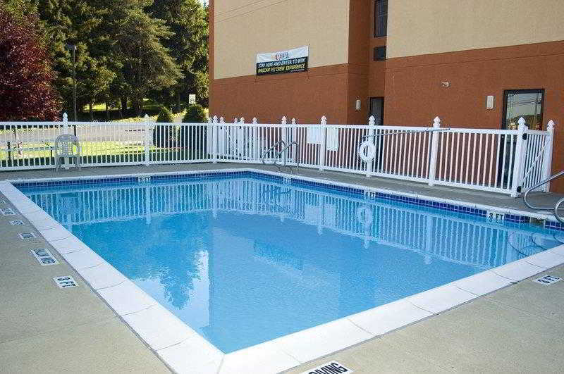 Best Western Plus Executive Inn St. Marys Servizi foto