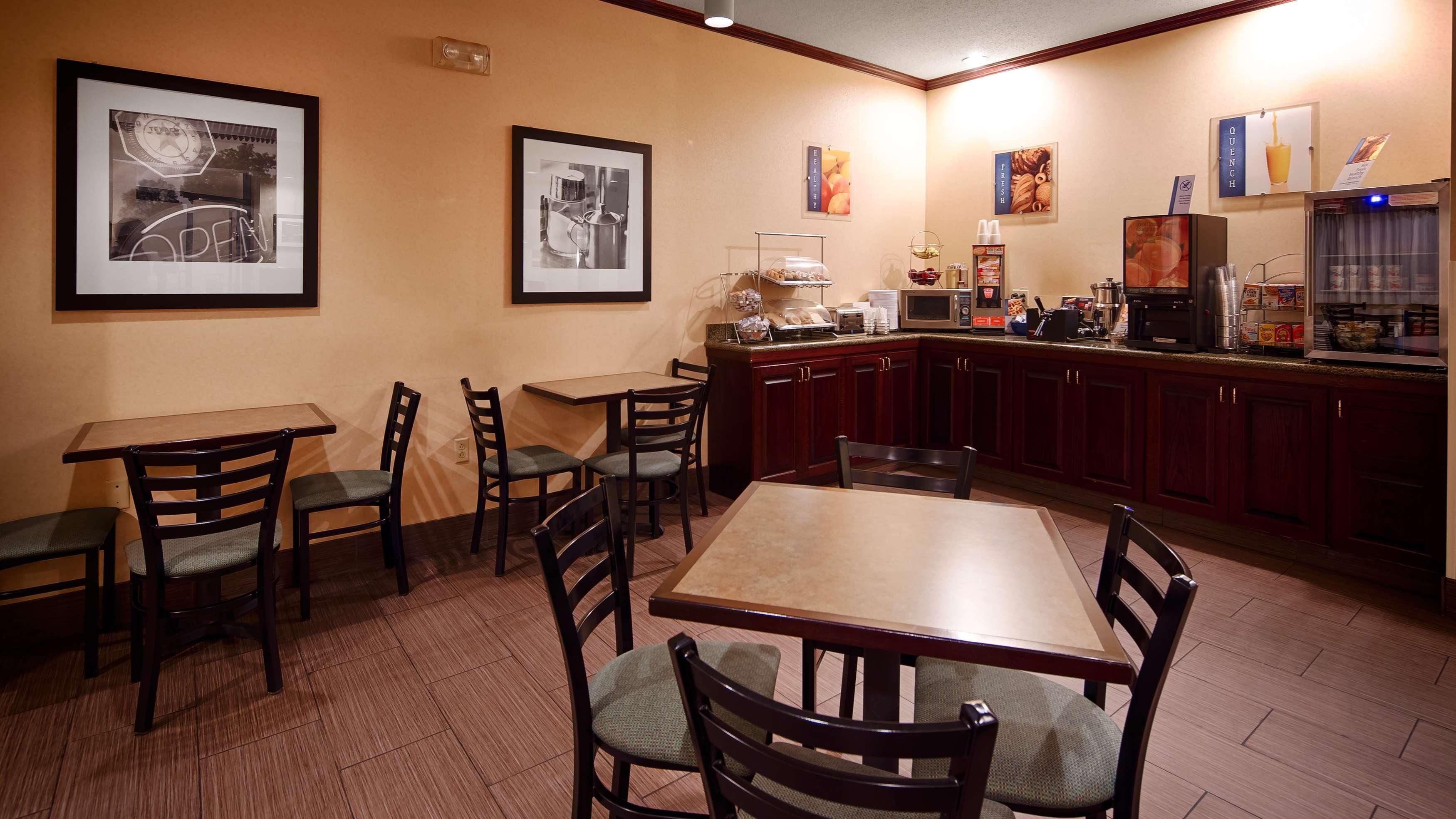 Best Western Plus Executive Inn St. Marys Esterno foto