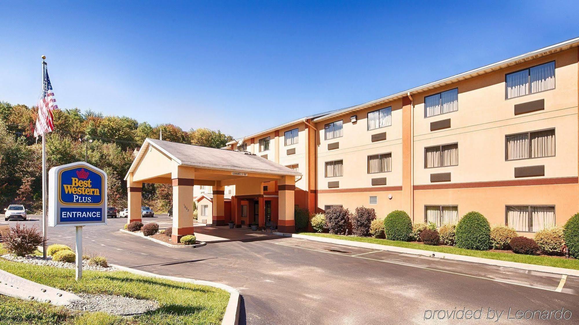 Best Western Plus Executive Inn St. Marys Esterno foto